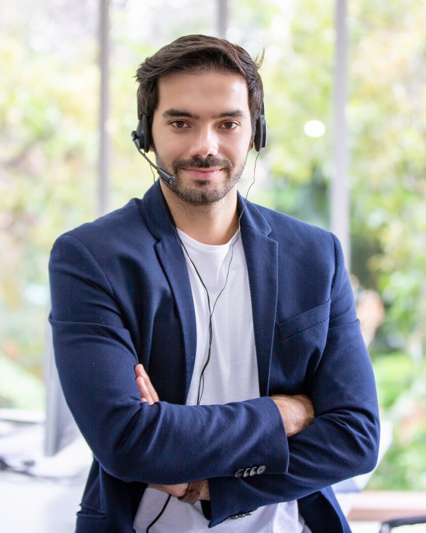 Around the clock Expertise: Real People, No Bots!